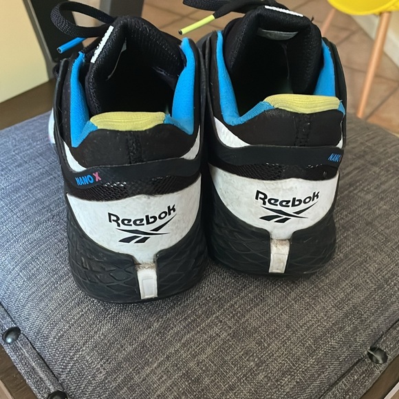 Hard to find pair of Nanos X in mint condition used only a few times size 8 mens - Picture 2 of 5